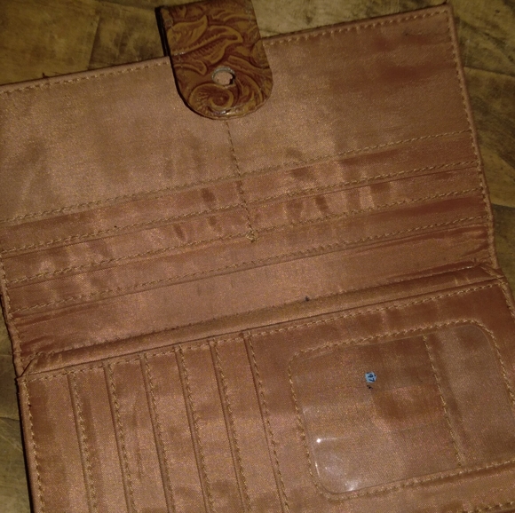 Wallet - Picture 3 of 3